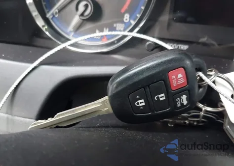 2018 Toyota Corolla Le from USA, damaged, VIN 5YFBURHE4JP855647